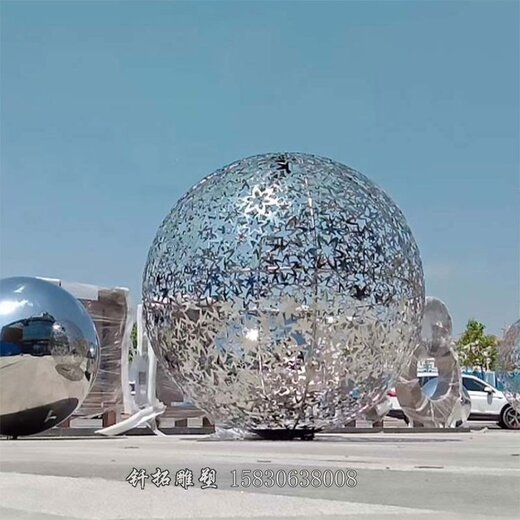 園林不銹鋼鏤空球圖案公園發光球